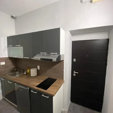 Grof Apartment *